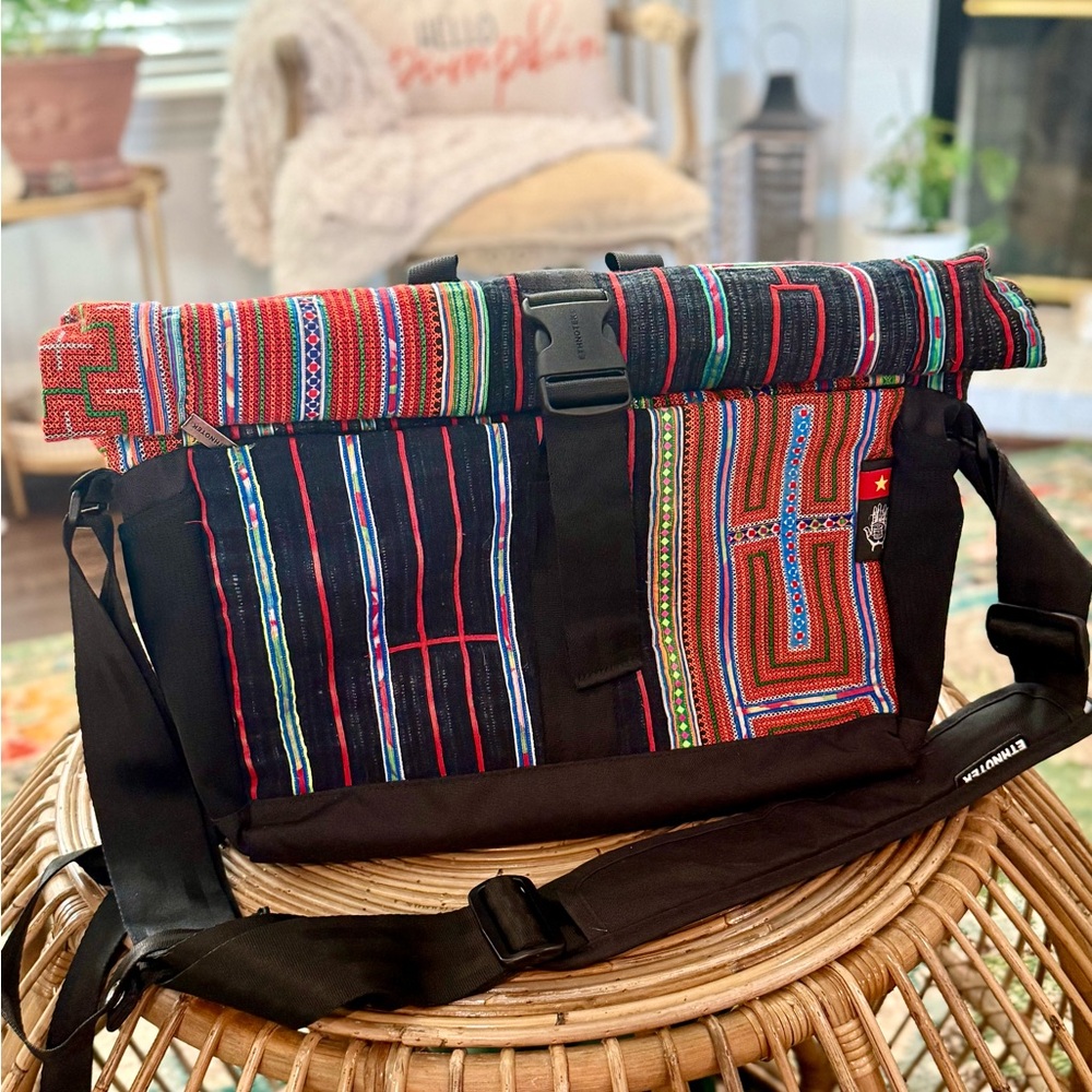 Ethnotek Cyclo Laptop Bag
